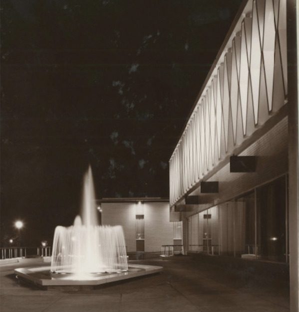 Outdoor fountain
